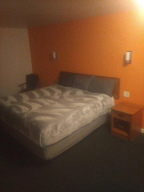 Hotel 2 double bed Studio 137 & Hot tub